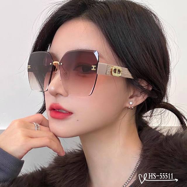 爱马仕-Hermes . 宝丽来树脂偏光镜片 . Tr90镜架轻便佩戴舒适 . Size：59-13-147， . 新款太阳镜减轻强光负担，遮挡有害光线防辐射，