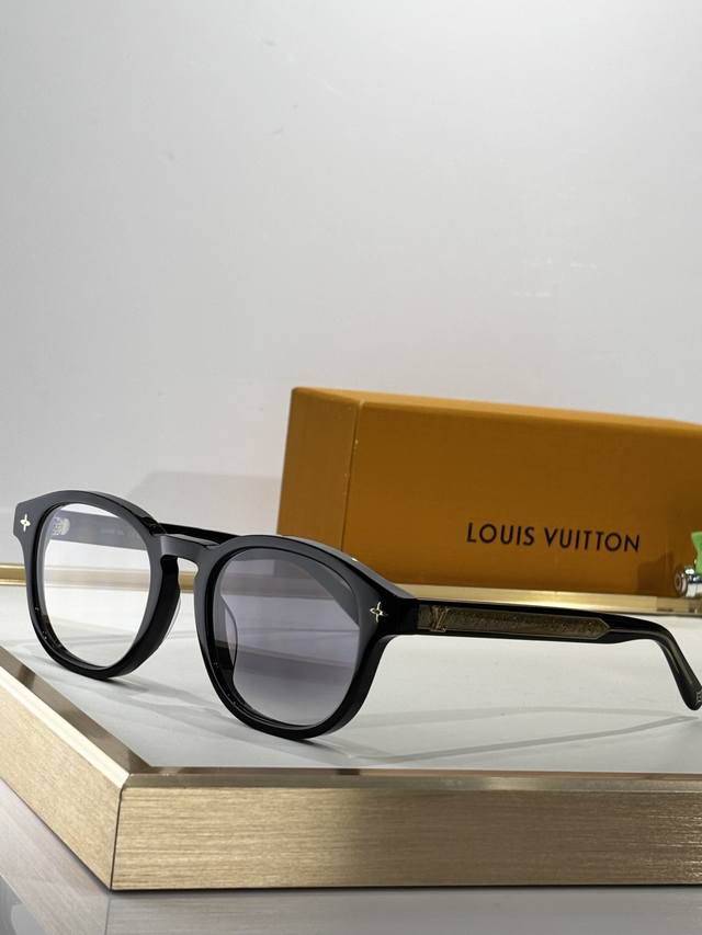 变色 Louis Vuitto* Lv Aura Square Model:Z3042 Size：57口21-145