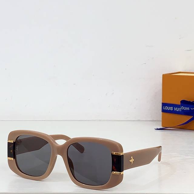 Louis Vuitto* Mod ：Z2968W Size ：53口18-145