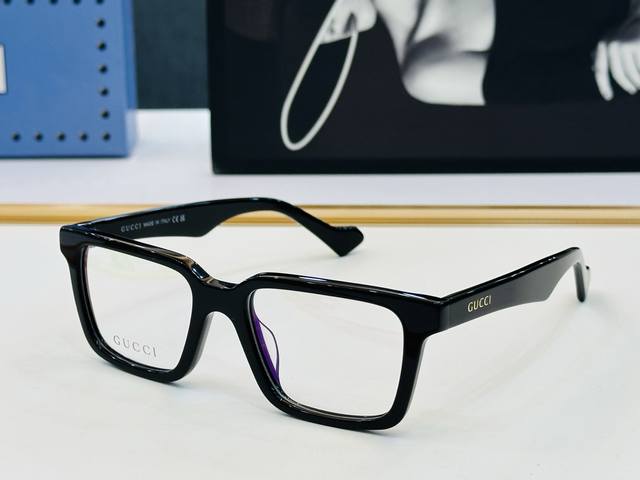 Guccl*古家 时尚太阳镜 Gg1729O Size：52口19-145 超时尚 L完美板材框