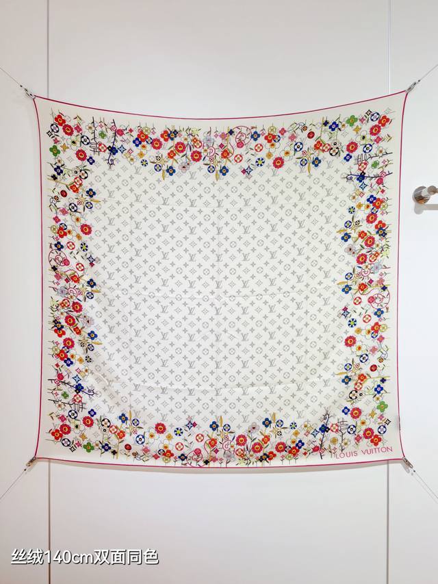 Rlv2550 双面同色 140X140Cm 70%羊绒30%真丝 Lv X Tm Monogram Superflat Flowers微笑花朵