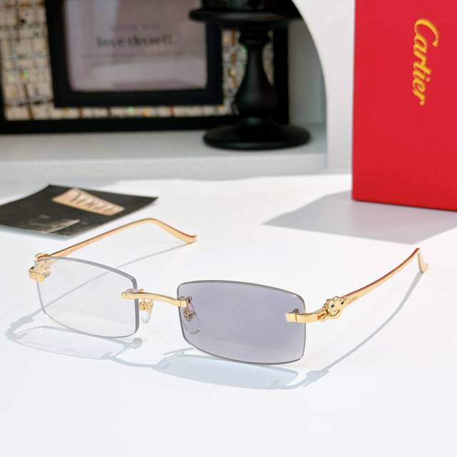 变色 Cartie* Model：Ct0552S Size：135