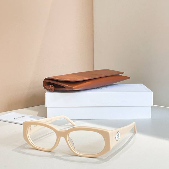 Celin*Model:Cl 40435Usize:55口18-145