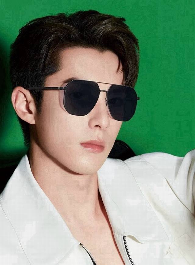 Lv 男款炫彩飞行员偏光太阳镜 材质：高清尼龙加厚卡槽高清偏光镜片 无边框镜架颜型号：L88902