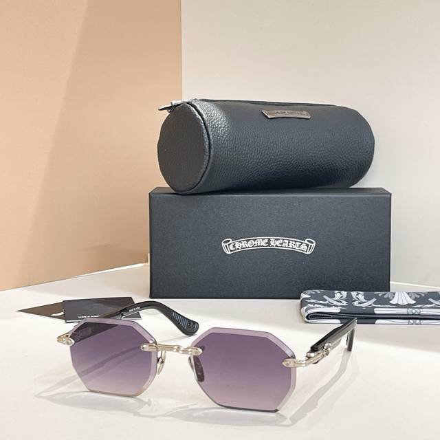 Chrome Heart*Model:Deppe Iisize: 57口18-146