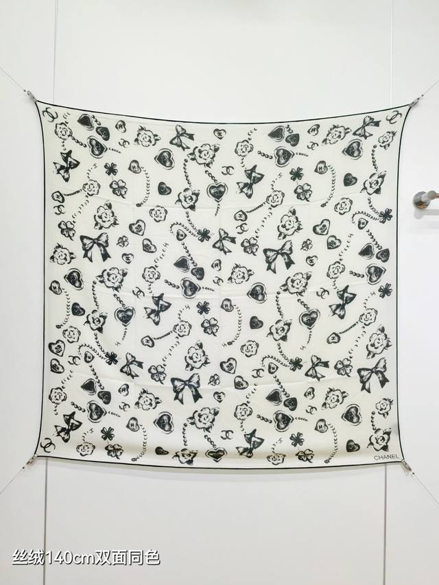 Rcc2591 双面同色 140X140Cm 70%羊绒30%真丝 香奈儿