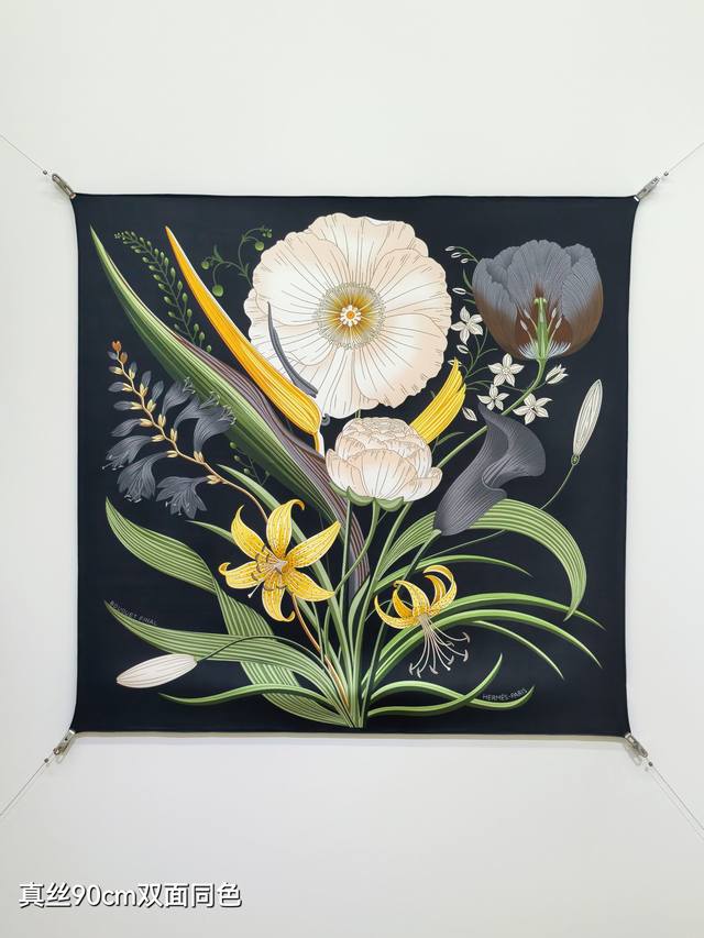 Shms2588 18姆米双面 90X90Cm斜纹真丝 爱马仕 永生花束