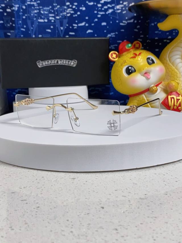 Chrome Hearts克罗地亚 2025新款韩版时尚无框切边墨镜夏季遮阳防紫外线太阳镜长方形凹造型眼镜 光学架