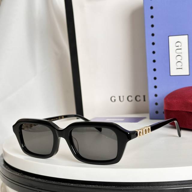 Gucc*Model:Gg2152Ssize:50口18-140