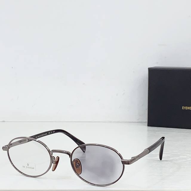 变色 David Beckha* Model：Db1196 S Size：52口22-145