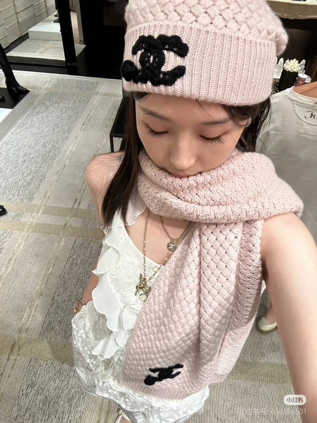 围巾 135 帽子 小香编织纹路 勾花双C 羊绒螺纹收口围巾套装 可以分开购买 规格35*180 100%羊绒