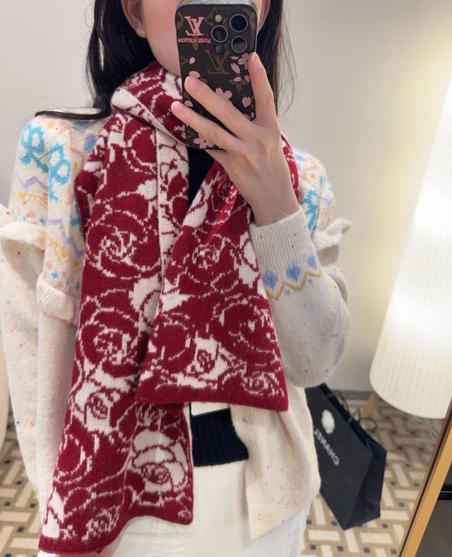 爆款出啦手慢抢顶级原单旷世绝美物Chane 顶级高端货 绝对值得珍藏 香 奈儿绝美百搭款专柜限量哦有钱都很难订到顶级纯山羊绒，金线提花品质上乘送人自用绝对高大上