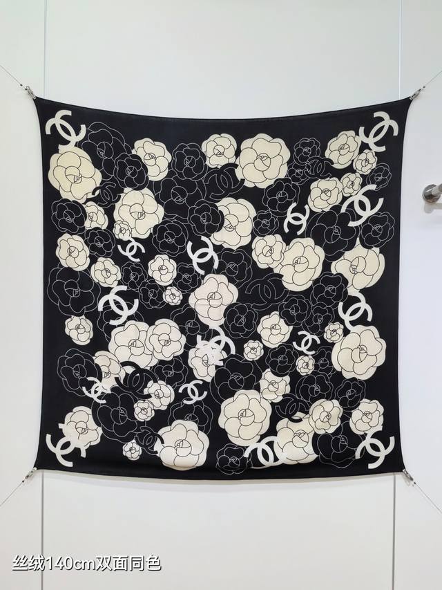 Rcc2568 双面同色 140X140Cm 70%羊绒30%真丝 香奈儿