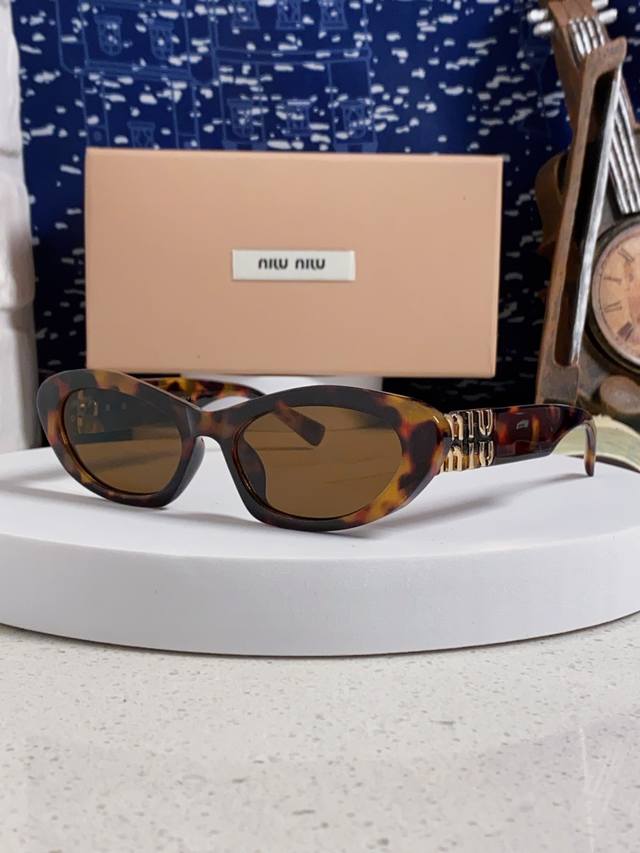 Miumiu缪缪猫眼墨镜甜酷摩登女孩看过来 真的被拿捏了太爱了菱形脸高颧骨的集美，