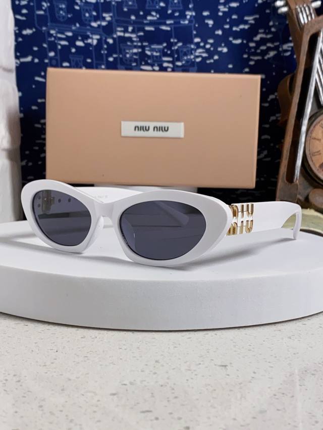 Miumiu缪缪猫眼墨镜甜酷摩登女孩看过来 真的被拿捏了太爱了菱形脸高颧骨的集美，