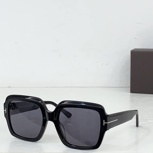 Tom For* Model：Ft1082 Size：61口12-145