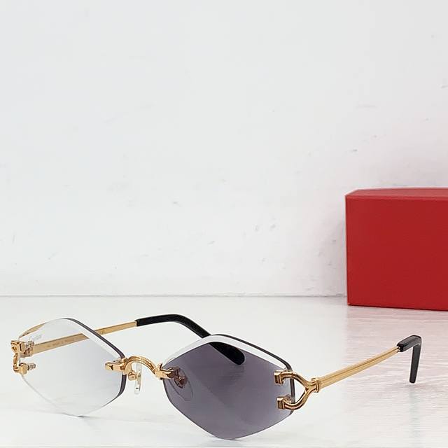 太阳 变色 Cartie* Model：Ct0769S Size: 142