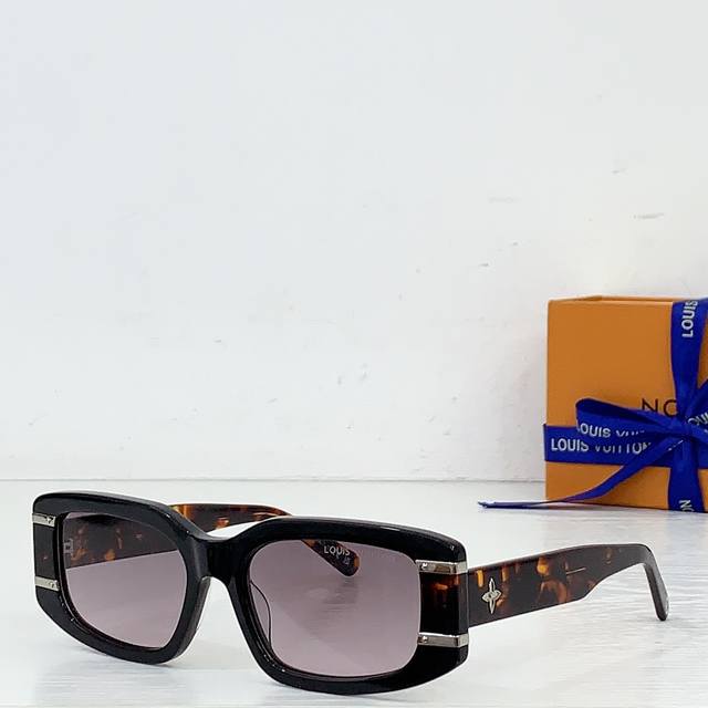 Louis Vuitton* Model：Z2937U Size：55口17-140