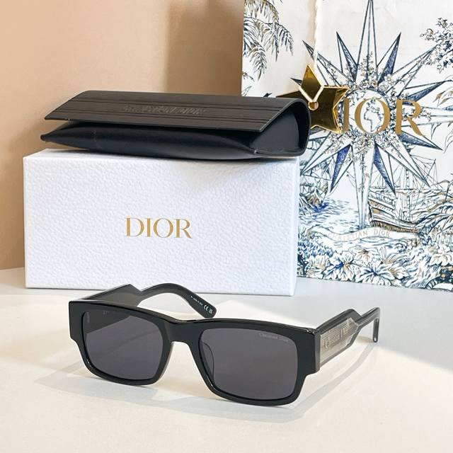 Dio*Model: Christian Dior Label S1Isize：54口19-145