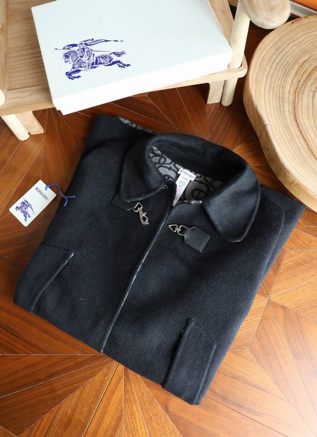 B鱼骨张婧仪同款斗篷 A字廓形 衣长90 双面呢子面料 垂感超好 设计新颖 高端大气 真的特别显好 五金件原版开模 强推 100%羊绒