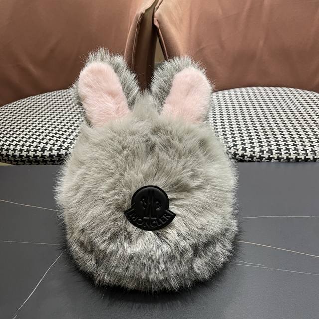 Moncler 蒙口 秋冬款可爱毛茸帽耳朵套头帽户外保暖护耳包头冷帽加绒加厚帽