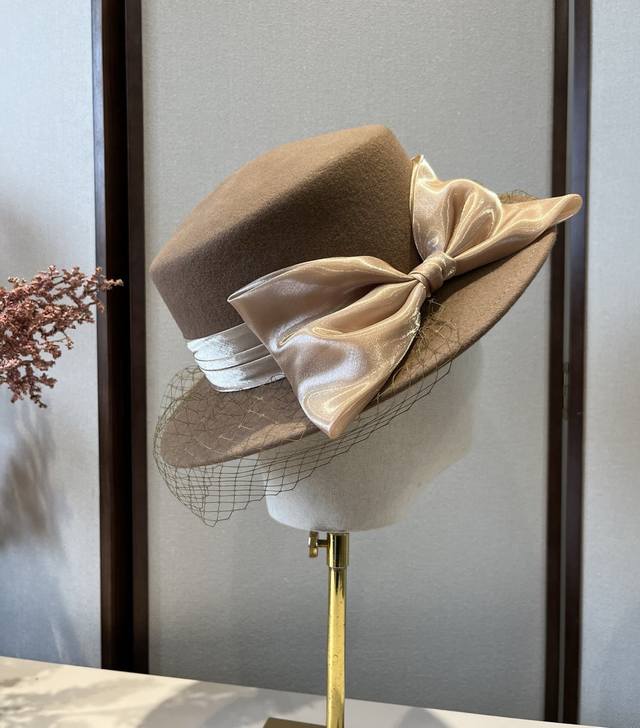 Chanel香奈儿羊毛平顶，网纱帽，百分百羊毛面料%头围57Cm