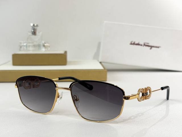Ferragamo Model：Sf1681L Size：58口16-145