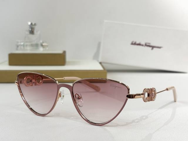 Ferragamo Model：Sf1680L Size：58口16-145