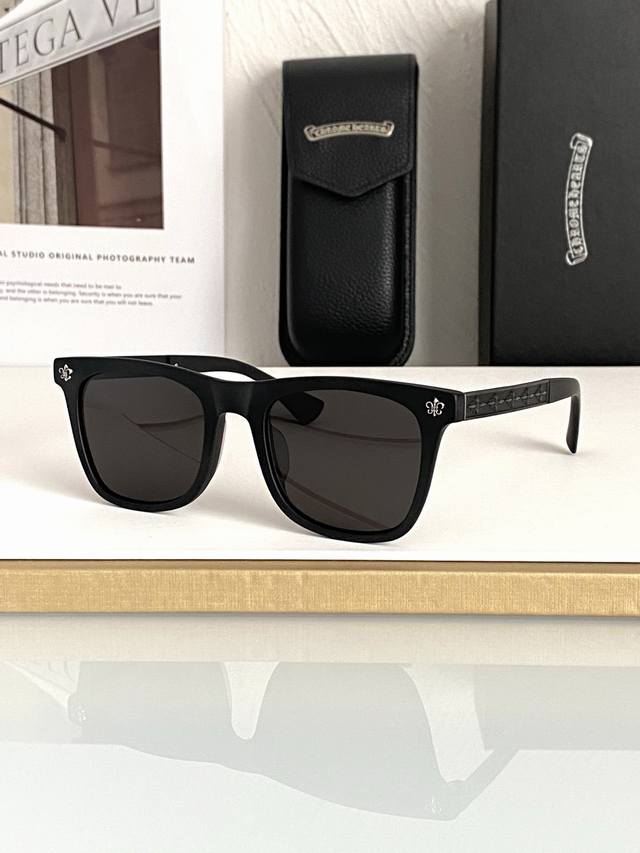 Chrome Heart. Frum系列 精雕细刻 高端定制 结合直片设计 立体层次感十足 Size:53-18-145