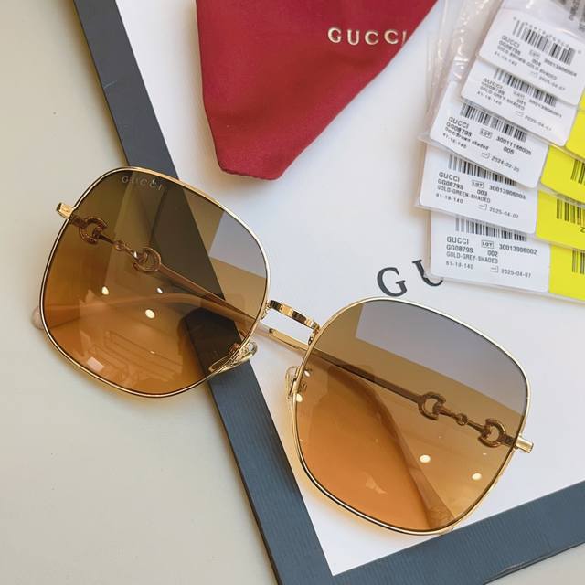 马衔扣 鹿晗同款 高品质一比一，条码袋子包装 Gucc* 古*驰 Gg0879S 墨镜女方框1955系列古驰太阳镜贵族休闲风，设计独特，日常出街，时尚街拍也可以