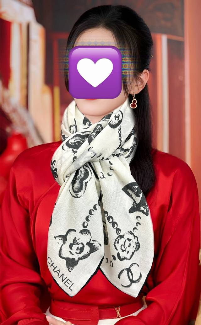 新款2025 香奈儿 太美了 双面同色 经典茶花帽子设计优雅风 ~气质到骨子里 香奶奶新一季的面料超高级，真心超级柔软，丝丝顺滑 韧性很强 不容易被轻易勾丝！今