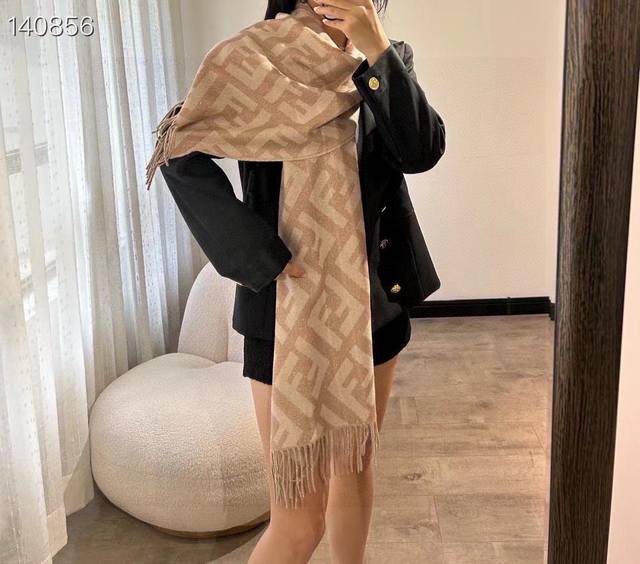 F家银丝2025最新款 气质干净 喜欢别错过 口碑极佳 喜欢的集美赶紧私聊我哦