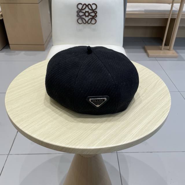 Prada普拉达秋冬保暖纹理显瘦减龄毛呢贝雷帽子女网红小众休闲百搭时尚画家帽