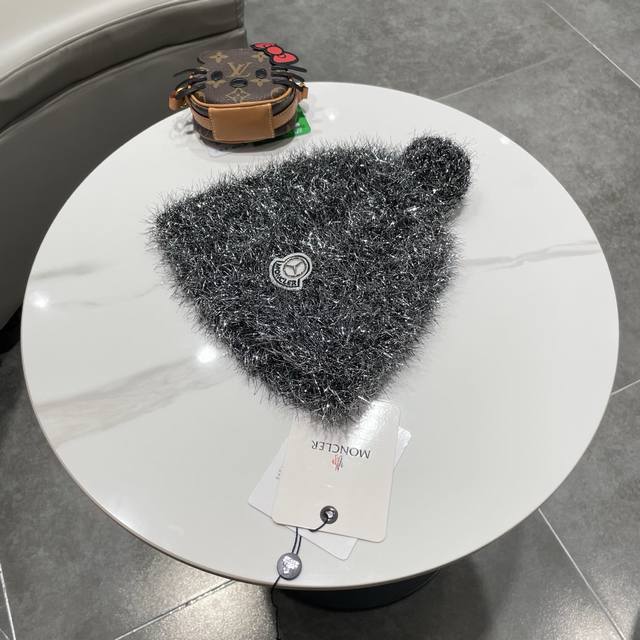 Moncler蒙口新款韩版明星同款钢丝球时尚针织帽子女秋冬保暖毛线帽百搭护耳潮