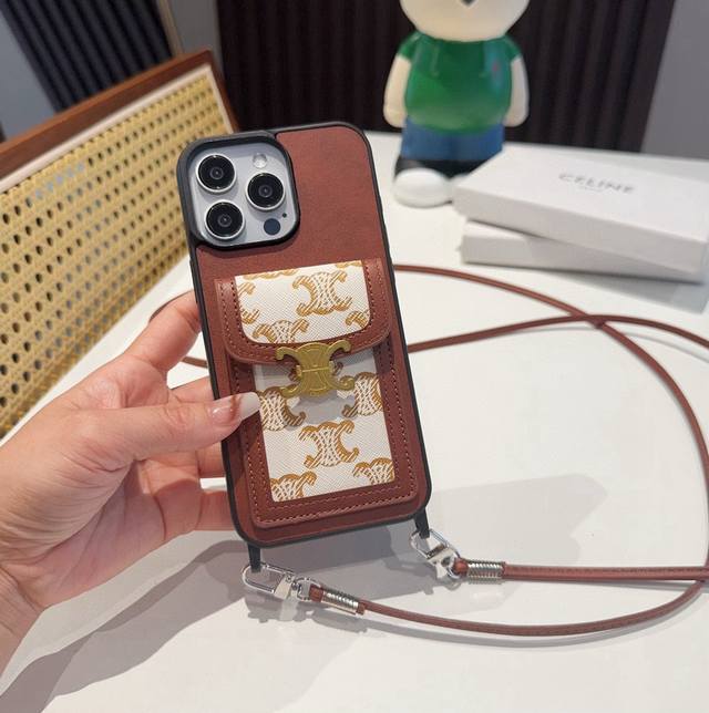Celine赛琳斜挎插卡手机壳 全包卡包手机壳 挂绳拆卸 型号：为了不出现报错型号，请打开本机查看手机设置显示的型号 Iphone16系列更新 Iphone16