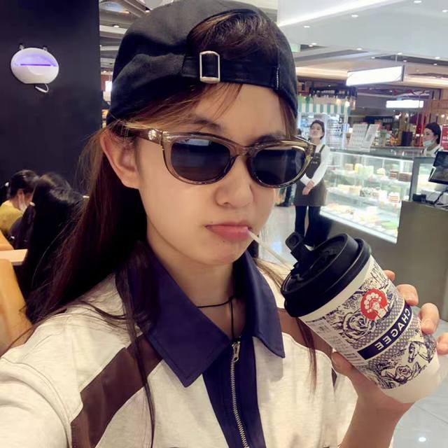 Gentle Moster Gm 王嘉尔同款高品质欧美小框墨镜男时尚太阳镜女款防紫外线眼镜驾驶镜椭圆形 型号：Monochrome