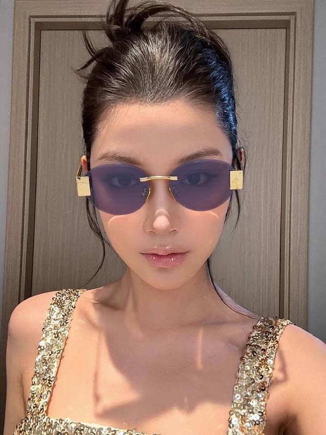 Celine赛琳 2025新款太阳眼镜凯旋门Lisa同款女老钱风复古 金属椭圆形式