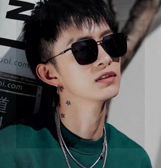 Chrome Heart 克罗心新款太阳眼镜 太阳镜墨镜 风镜设计理念！ Klx91936