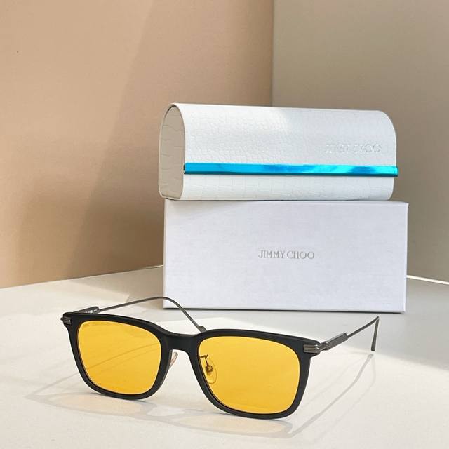 Jimmy Choomodel：Ryan Ssize：54口19-150