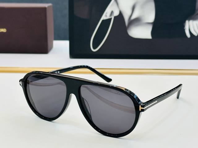 款 Tom Ford汤姆家 Model: Ft1023 Size：58口15-145 C 时尚潮流