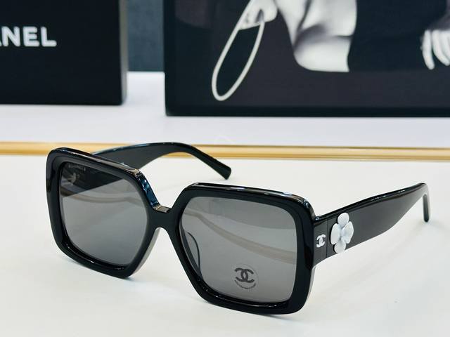 Chane* 香家 Model: Ch5117 Size：54口17-145 完美品质 F独特设计 适合各种脸型