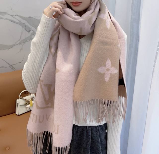 经典粉色 销冠推荐，现货发售对比下市面上的版本，真的不用Diss~国内第一批出货的流弊款~实力不容小觑这个款我们无心炒作只想好好的把控品质一直不声不响，默默开发