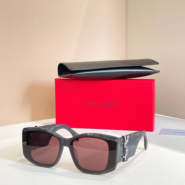 Saint Lauren*Model：Sl M1717Lsize：54口20-145