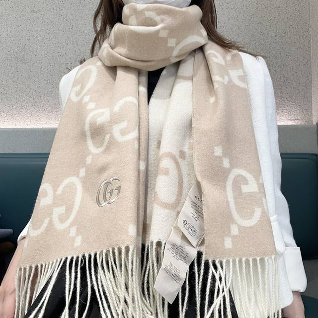 高版本 2025Gucci最新款 稀有品质太好看了Gucci最新Zg同步款图案真的超级好看啊~就喜欢这种Gg腔调！价格p超级给力，福利推荐Zg售价9330面料是