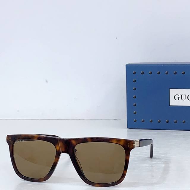 Gucc*Model：Gg 1502S Size：54口18-145