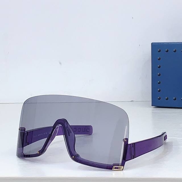 Gucc* Mod：Gg1631S Size：99-1-115