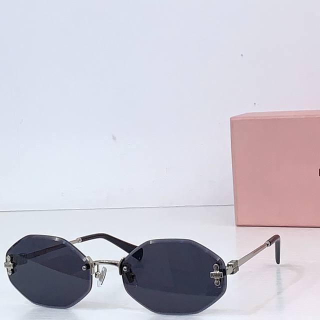 Miu Mi*Model：Mu 164Avsize：61口19-142