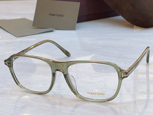 Tom For* 汤姆*福特新款眼镜架，Model：Tf5806-F-B，Size：55口17-145