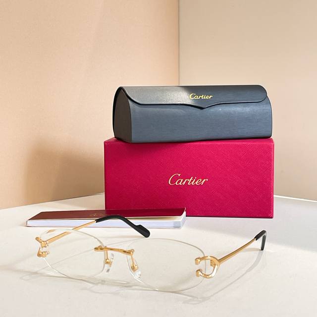 Cartie*Model：Ct0467S140