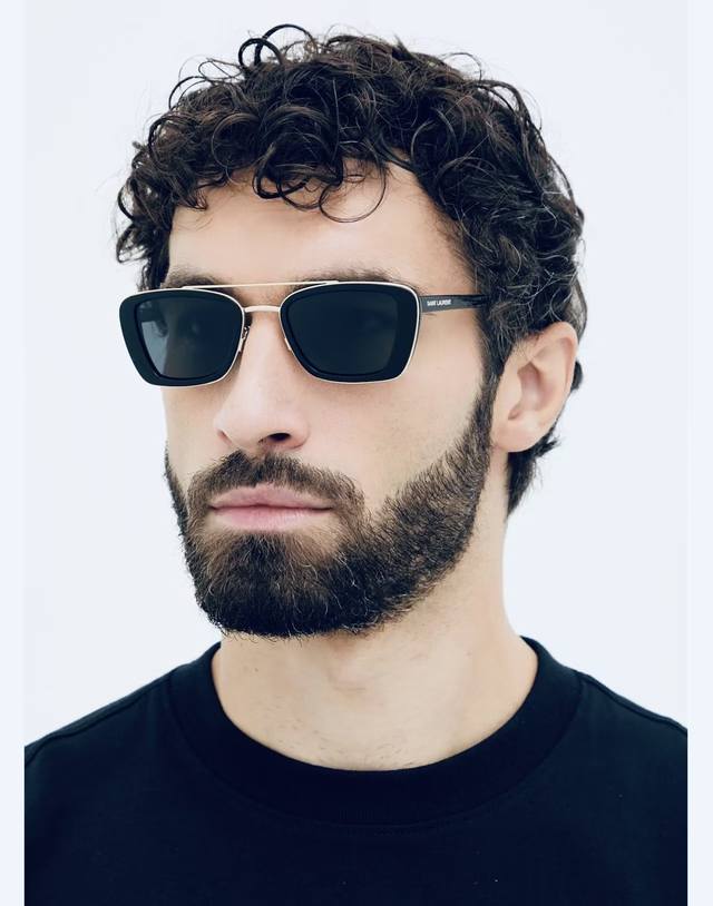 Saint Lauren*Model：Sl 825Size：50口22-145